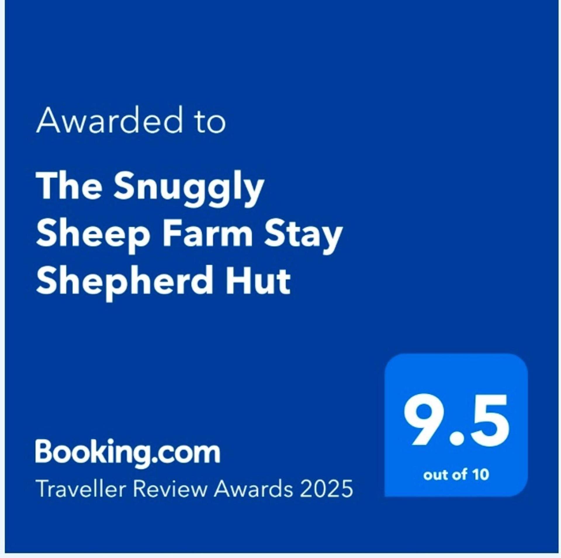 The Snuggly Sheep Shepherd Hut Farm Stay 巴利香农 外观 照片
